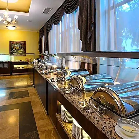 Saturn Hotel