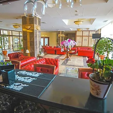 Saturn Hotel 5*