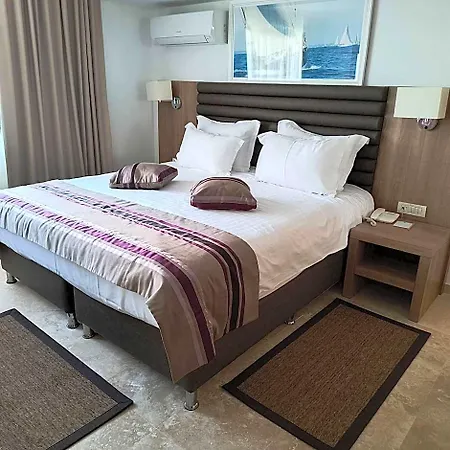 Hotel Saturn Constanta