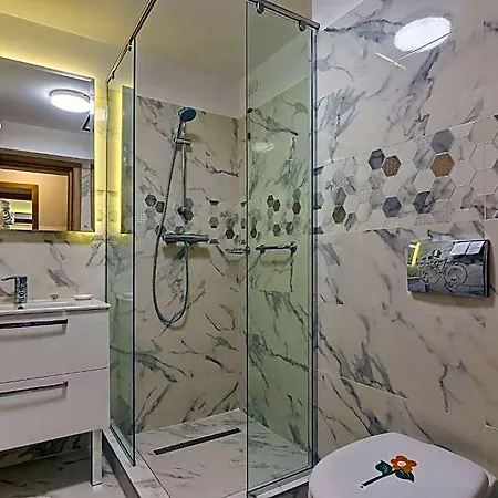 Saturn Hotel Constanta