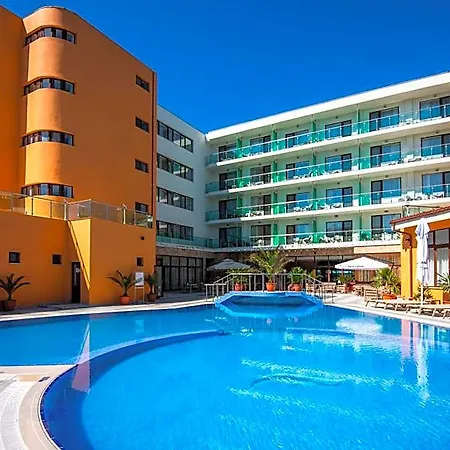 Hotel Saturn 5*